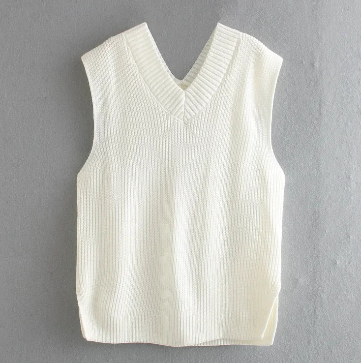 VistaKnit™    |      V-neck Knitted Sleeveless Vest